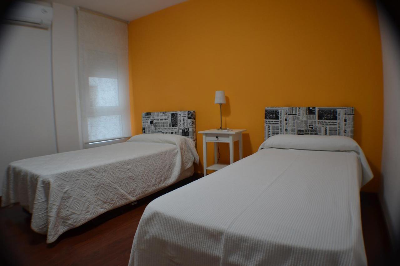 Apartamento Acueducto, Tres Dormitorios Y Parking Gratis 메리다 외부 사진